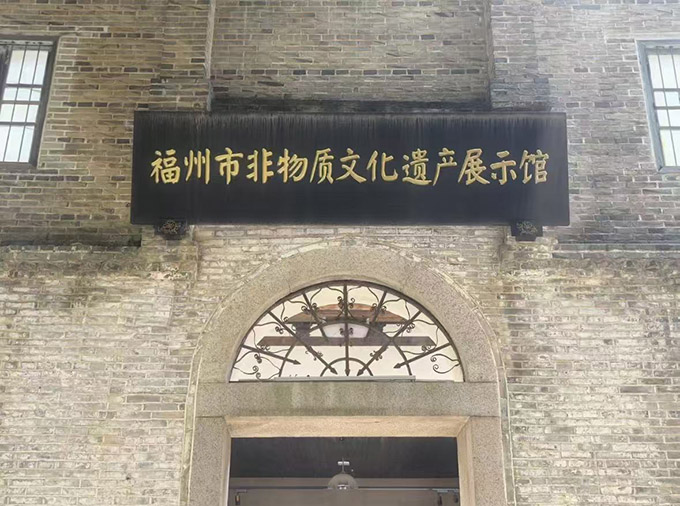 ���z������������̡����ڸ��ݷ��z������ഺ�ۇ�����